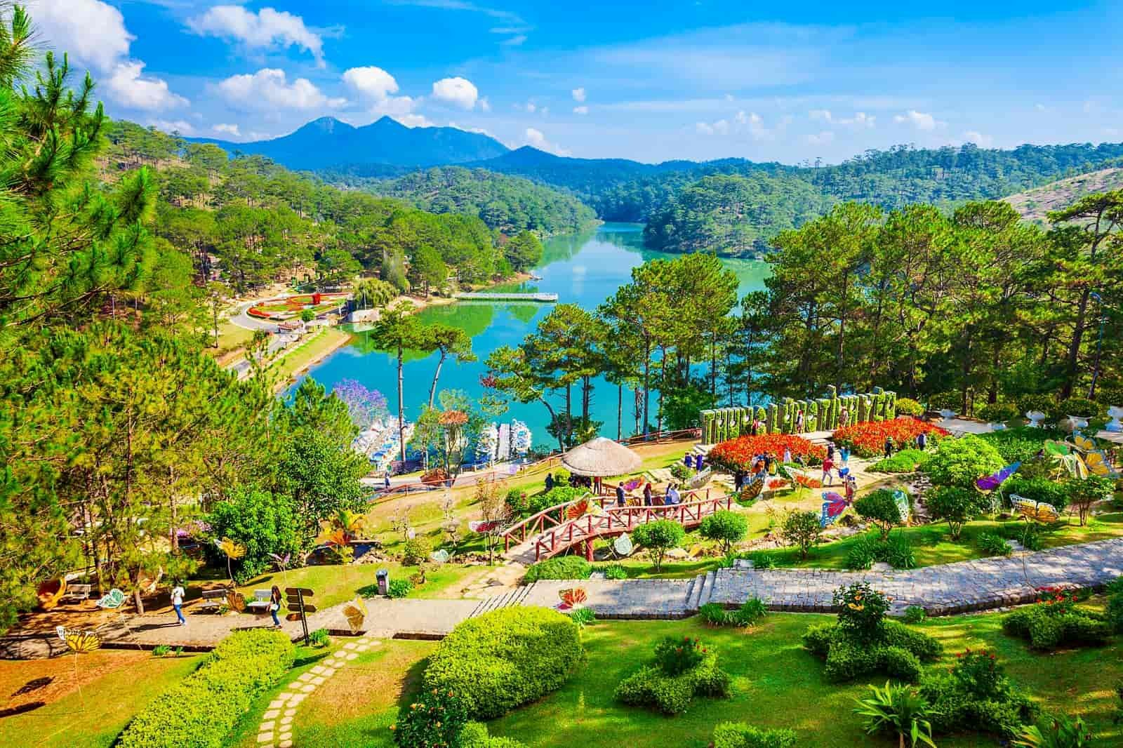 SAIGON -> DA LAT